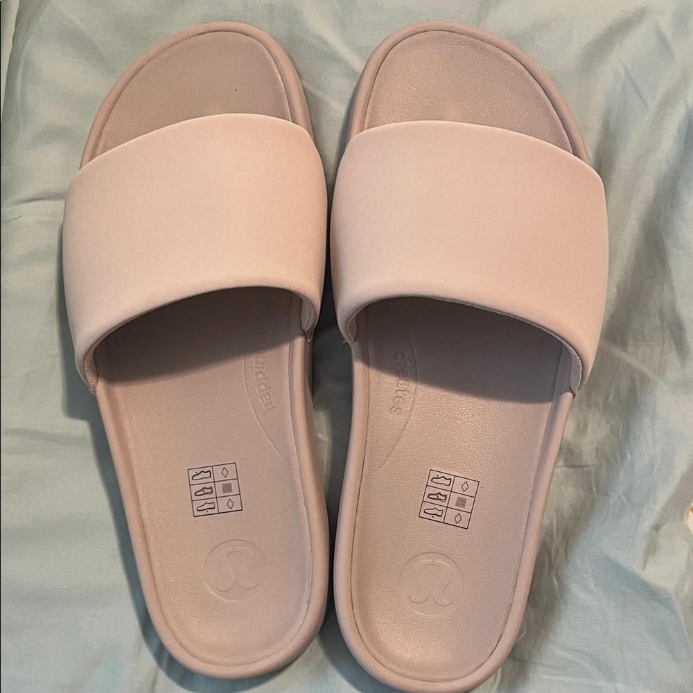 BNIB Lululemon athletica Light Pink Slide Sandals